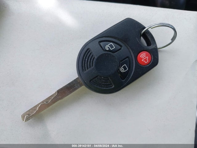 Ford ESCAPE SE 2017 1FMCU9GDXHUC16209 Image 11