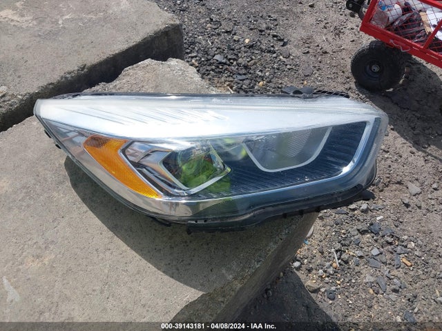 Ford ESCAPE SE 2017 1FMCU9GDXHUC16209 Image 12
