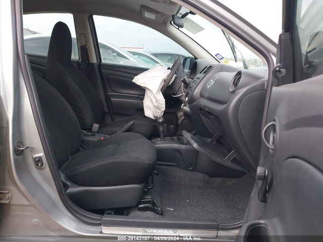 Nissan Versa 1.6 S+ 2014 3N1CN7AP1EL864524 Image 5