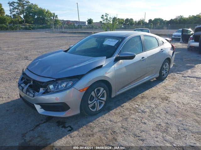 Honda Civic Lx 2018 19XFC2F55JE031401 Image 2