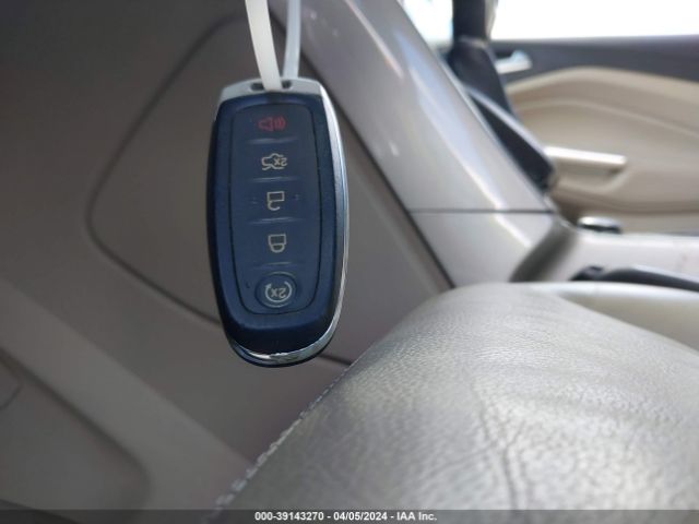 1FADP5CU9EL512327 Ford C-max Energi Sel