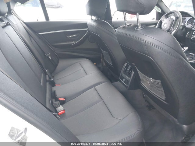 BMW 330I 2018 WBA8B9G5XJNV11381 Image 8