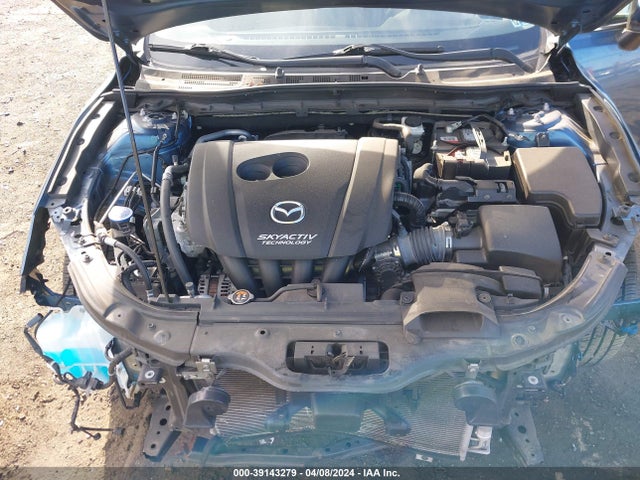 Mazda Mazda3 Touring 2018 3MZBN1V35JM231796 Image 10