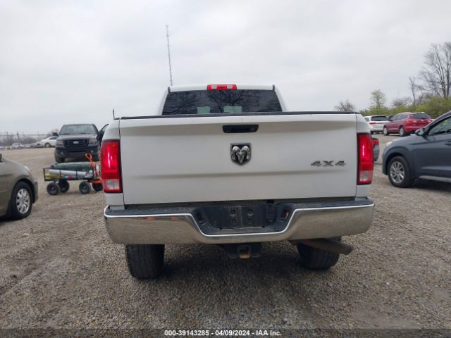 3C6UR5CJ8JG117452 RAM 2500 Tradesman  4x4 6'4 Box