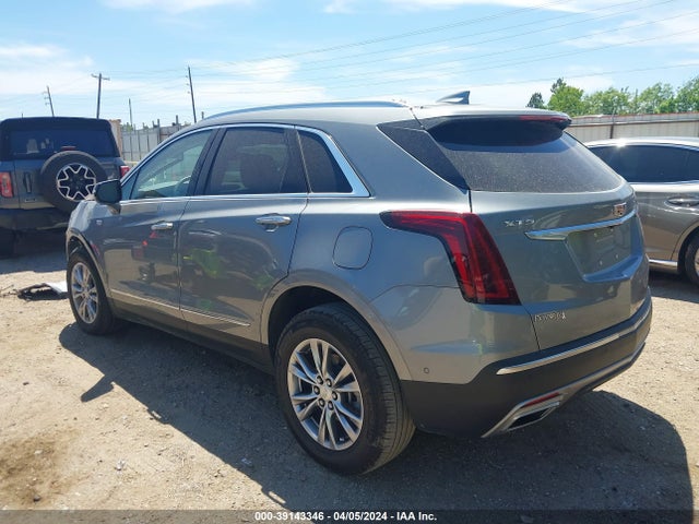 1GYKNCRS3PZ135585 Cadillac Xt5 Fwd Premium Luxury
