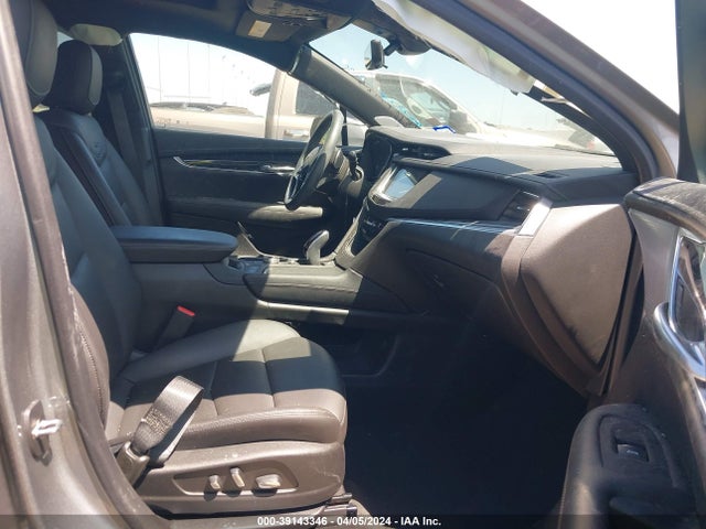 1GYKNCRS3PZ135585 Cadillac Xt5 Fwd Premium Luxury