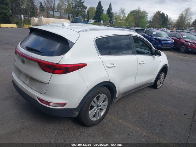KIA Sportage Lx 2018 KNDPMCAC4J7433049 Image 4