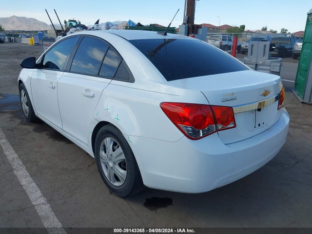Chevrolet Cruze Ls Manual 2014 1G1PB5SH3E7172233 Image 3