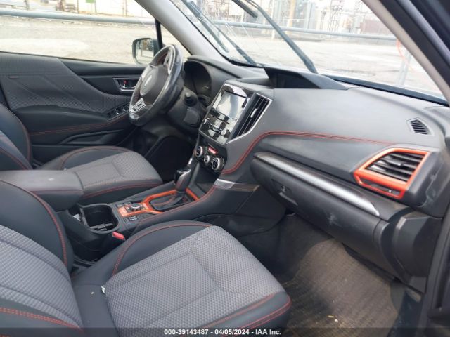 JF2SKALC2LH548586 Subaru Forester Sport