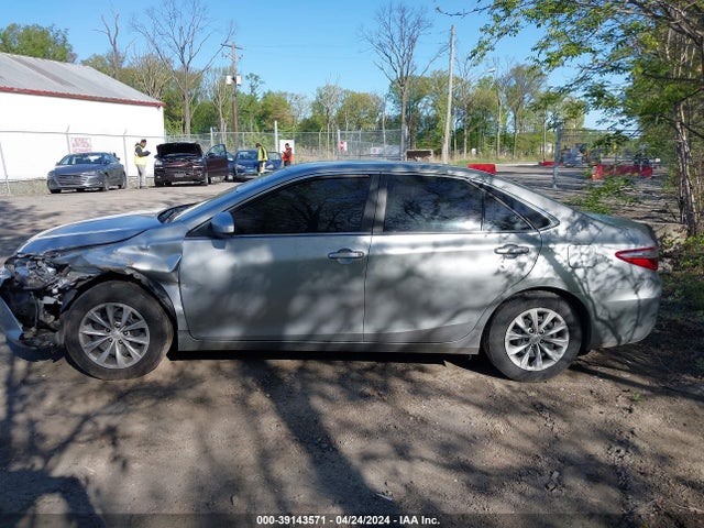 Toyota CAMRY LE 2016 4T4BF1FK3GR558578 Image 14