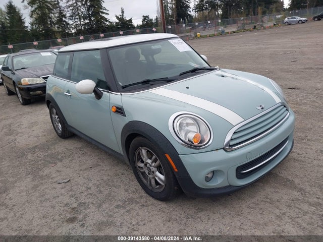2011 MINI COOPER WMWSU3C52BT253258 Photo 0