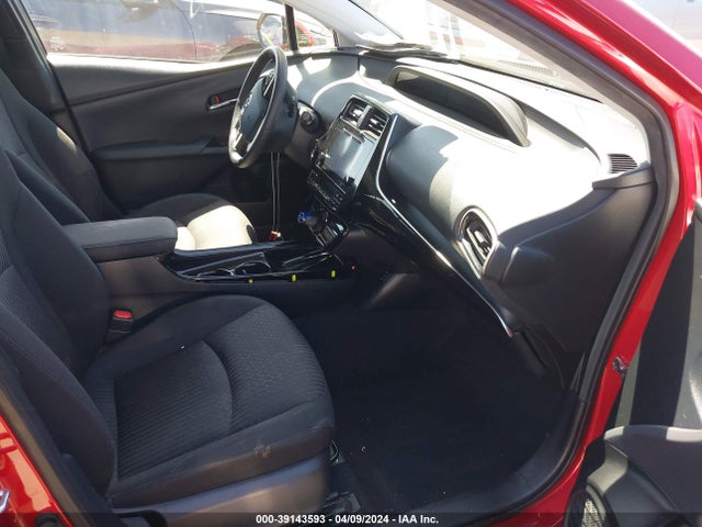 Toyota Prius Prime Plus 2019 JTDKARFP1K3111849 Image 5