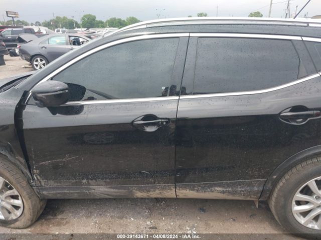 JN1BJ1BV8MW572914 Nissan Rogue Sport Sv Fwd Xtronic Cvt