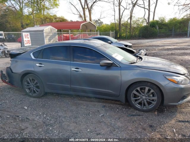 1N4AL3AP2JC242691 Nissan Altima 2.5 Sr