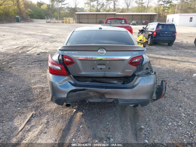 1N4AL3AP2JC242691 Nissan Altima 2.5 Sr