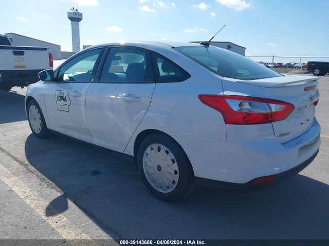 Ford FOCUS SE 2014 1FADP3F23EL282833 Image 3