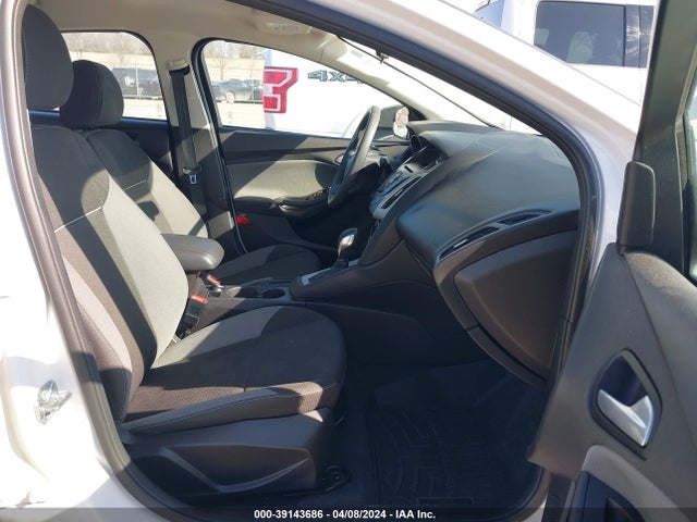 Ford FOCUS SE 2014 1FADP3F23EL282833 Image 5
