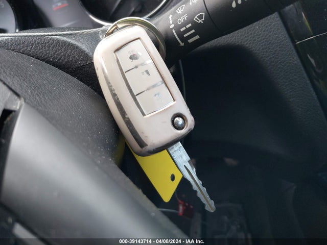 Nissan ROGUE S 2017 JN8AT2MV8HW274587 Image 11