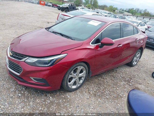 Chevrolet Cruze Premier Auto 2018 1G1BF5SM7J7162228 Image 2