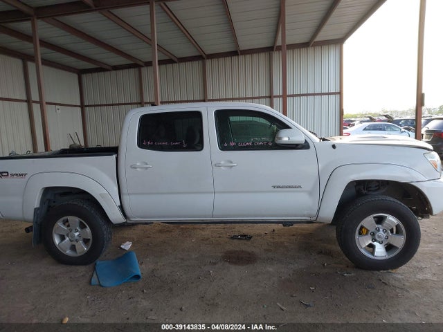 Toyota Tacoma Base V6/trd Pro 2015 3TMLU4EN7FM190690 Image 13