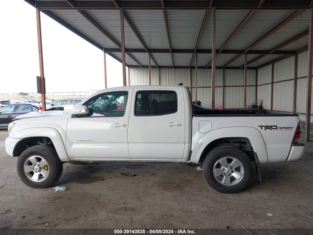 Toyota Tacoma Base V6/trd Pro 2015 3TMLU4EN7FM190690 Image 14