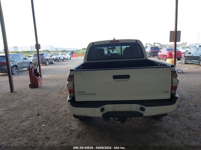 Toyota Tacoma Base V6/trd Pro 2015 3TMLU4EN7FM190690 Image 16