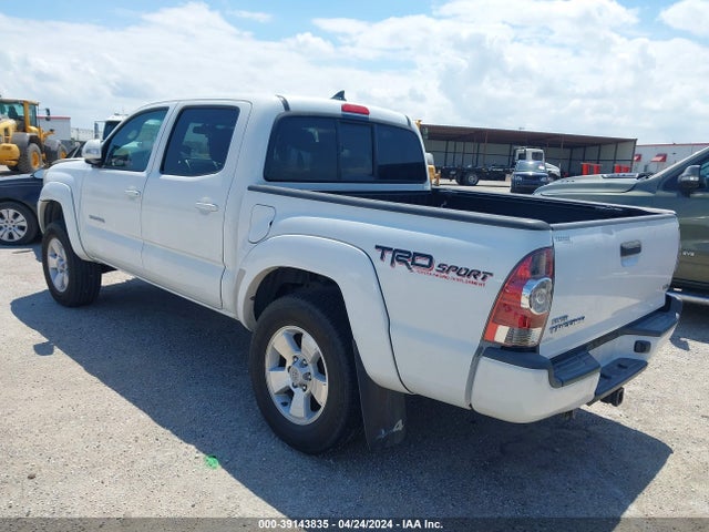 Toyota Tacoma Base V6/trd Pro 2015 3TMLU4EN7FM190690 Image 3