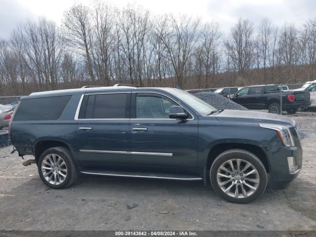 1GYS4HKJ9KR274646 Cadillac Escalade Esv Luxury