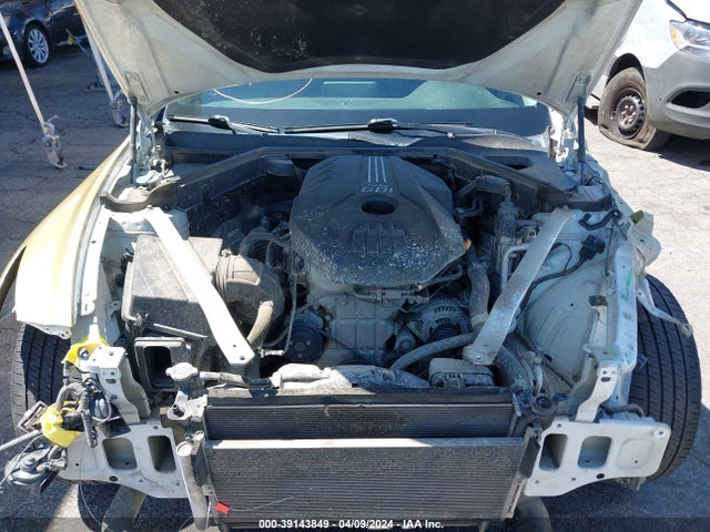 KIA Stinger Premium 2018 KNAE25LA9J6034094 Image 10