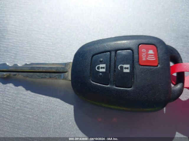JTKJF5C71E3070310 Scion TC