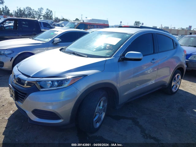 Honda HR-V LX 2019 3CZRU5H39KG713866 Image 2