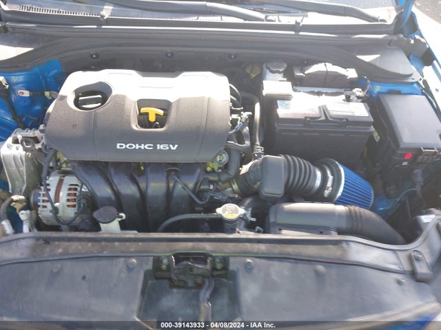 Hyundai Elantra Value Edition 2017 KMHD84LF4HU378419 Image 10