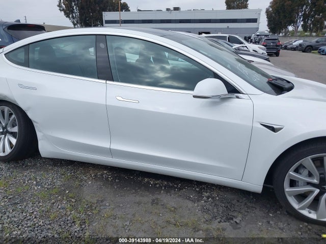 5YJ3E1EB4JF134074 Tesla Model 3 Long Range/performance