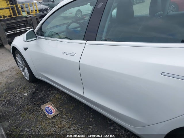 5YJ3E1EB4JF134074 Tesla Model 3 Long Range/performance