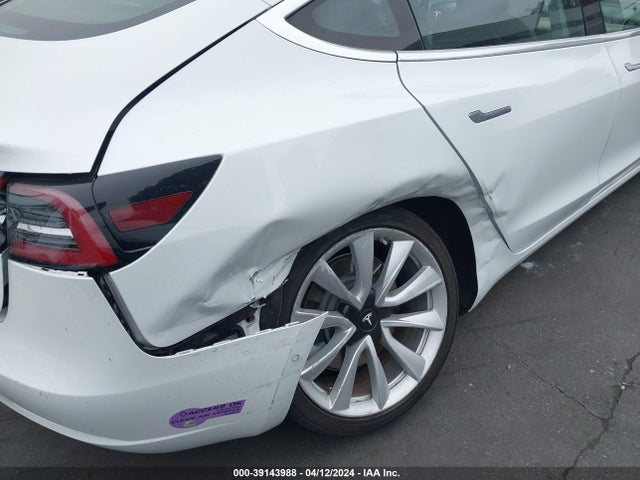 5YJ3E1EB4JF134074 Tesla Model 3 Long Range/performance