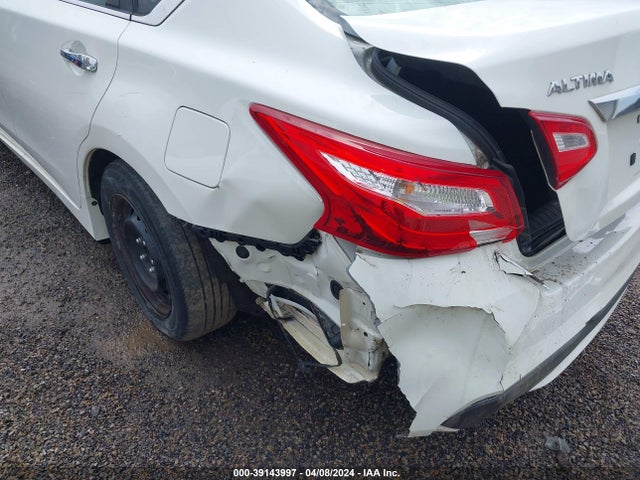 Nissan Altima 2.5 S 2016 1N4AL3AP6GN345030 Image 18