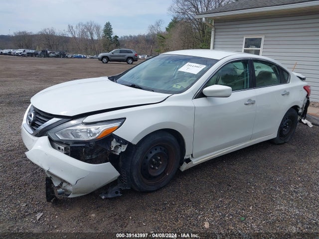 Nissan Altima 2.5 S 2016 1N4AL3AP6GN345030 Image 2