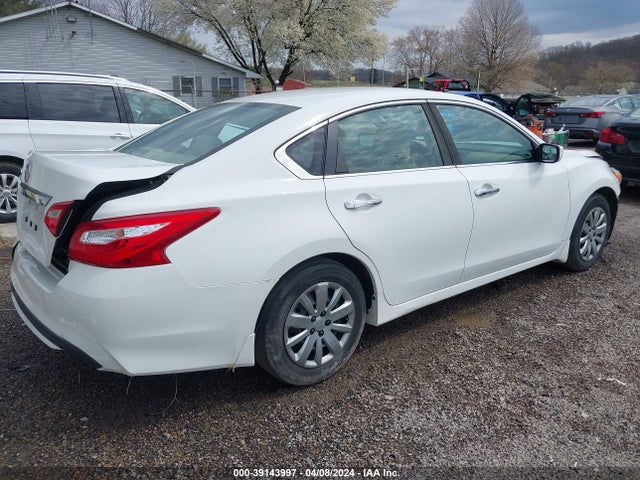Nissan Altima 2.5 S 2016 1N4AL3AP6GN345030 Image 4