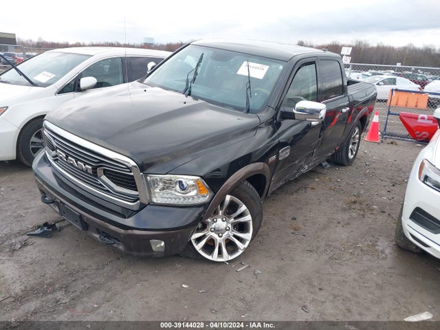 RAM 1500 Longhorn  4x4 5'7 Box 2017 1C6RR7PT5HS854785 Image 2