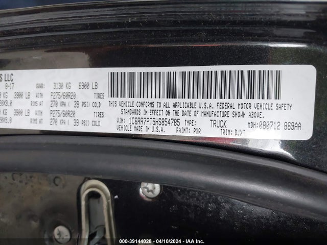 RAM 1500 Longhorn  4x4 5'7 Box 2017 1C6RR7PT5HS854785 Image 9