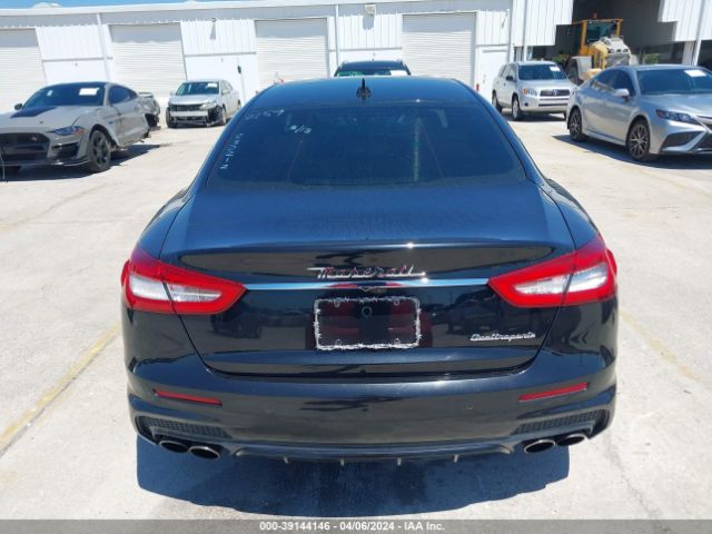 ZAM56RPSXH1230212 Maserati Quattroporte S Gransport