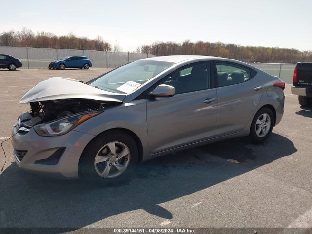 Hyundai ELANTRA SE 2014 KMHDH4AEXEU191840 Image 2