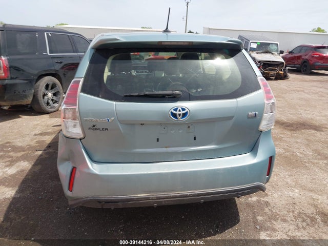 Toyota Prius V Three 2015 JTDZN3EU1FJ040130 Image 16