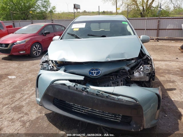 Toyota Prius V Three 2015 JTDZN3EU1FJ040130 Image 6