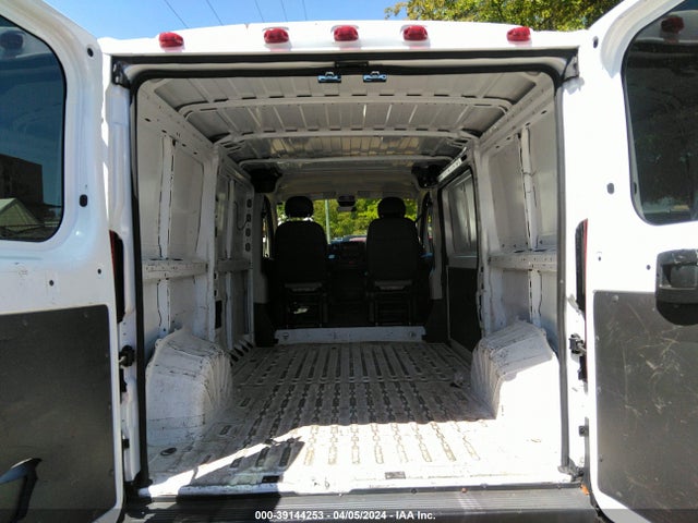 3C6TRVAG9HE526469 RAM Promaster 1500 Low Roof 136 Wb
