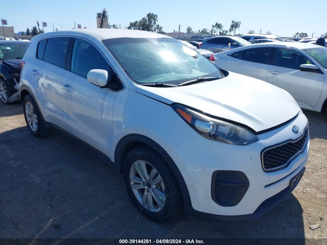 2018 KNDPM3AC4J7332996 main image