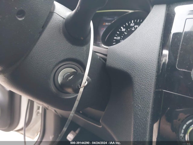 Nissan ROGUE S 2016 JN8AT2MT8GW018477 Image 11