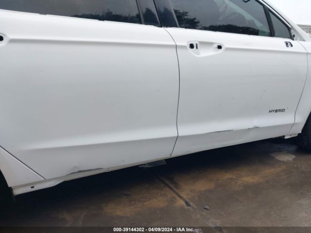3FA6P0MU5KR253388 Ford Fusion Hybrid Sel
