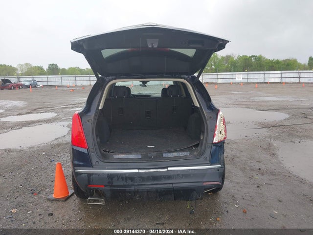 1GYKNBRS2HZ226021 Cadillac XT5 LUXURY