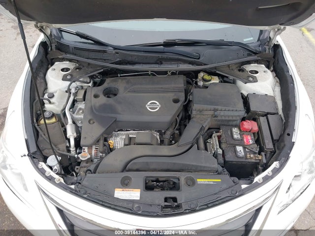 Nissan Altima 2.5 S 2015 1N4AL3APXFC165012 Image 10